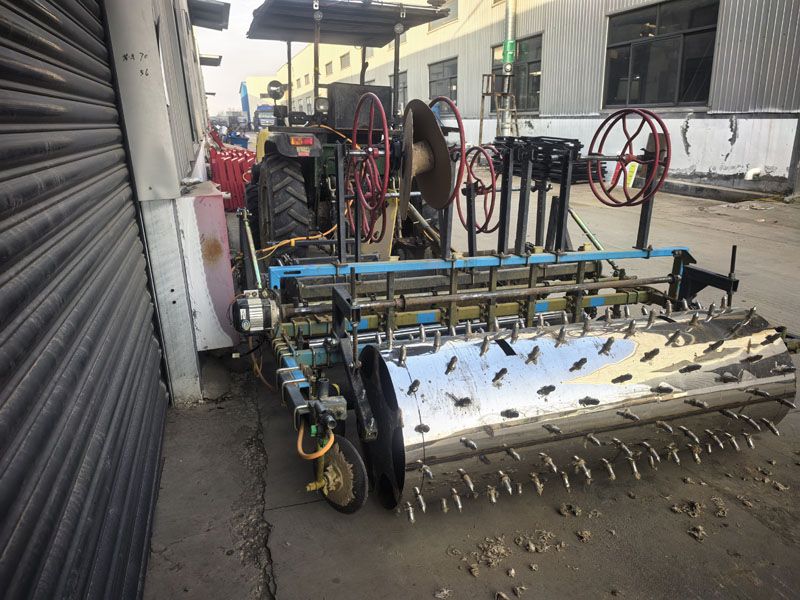 大蒜洋蔥覆膜打孔一體機